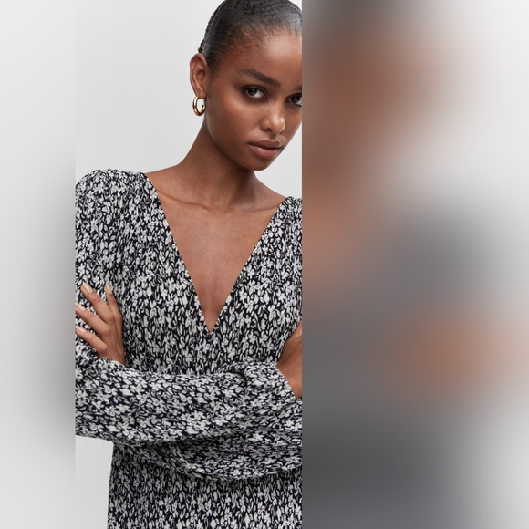 MANGO TEXTURED DRESS - Picture 3 of 4